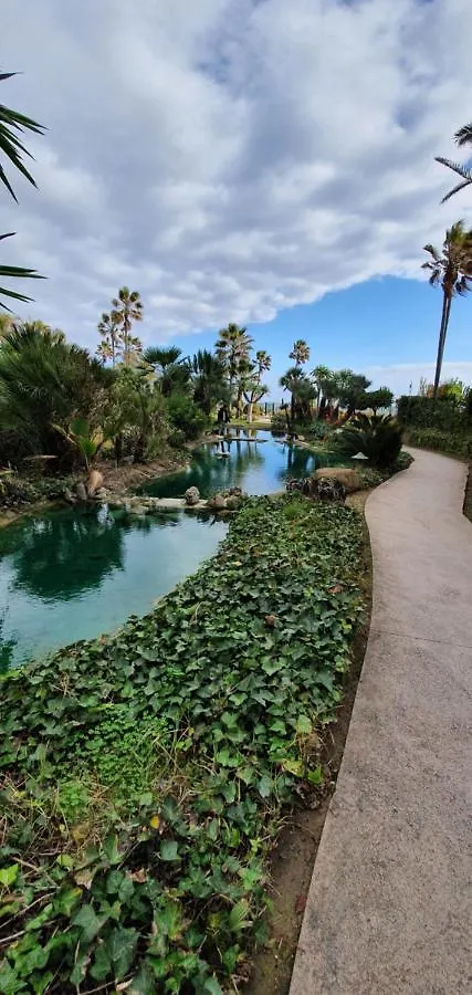 Costalita Seaview Apartment Estepona