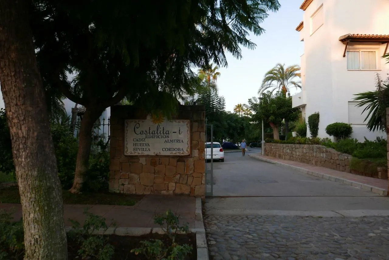 Costalita Seaview Apartment Estepona
